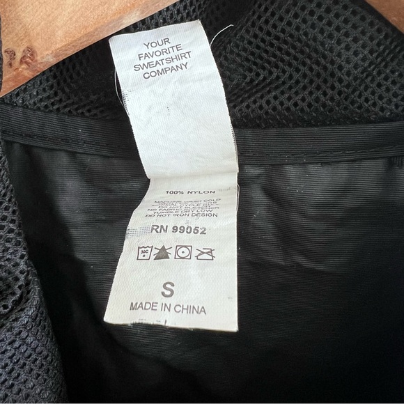 Life is Beautiful Music and Art Festival Jacket Size Small - Picture 6 of 6